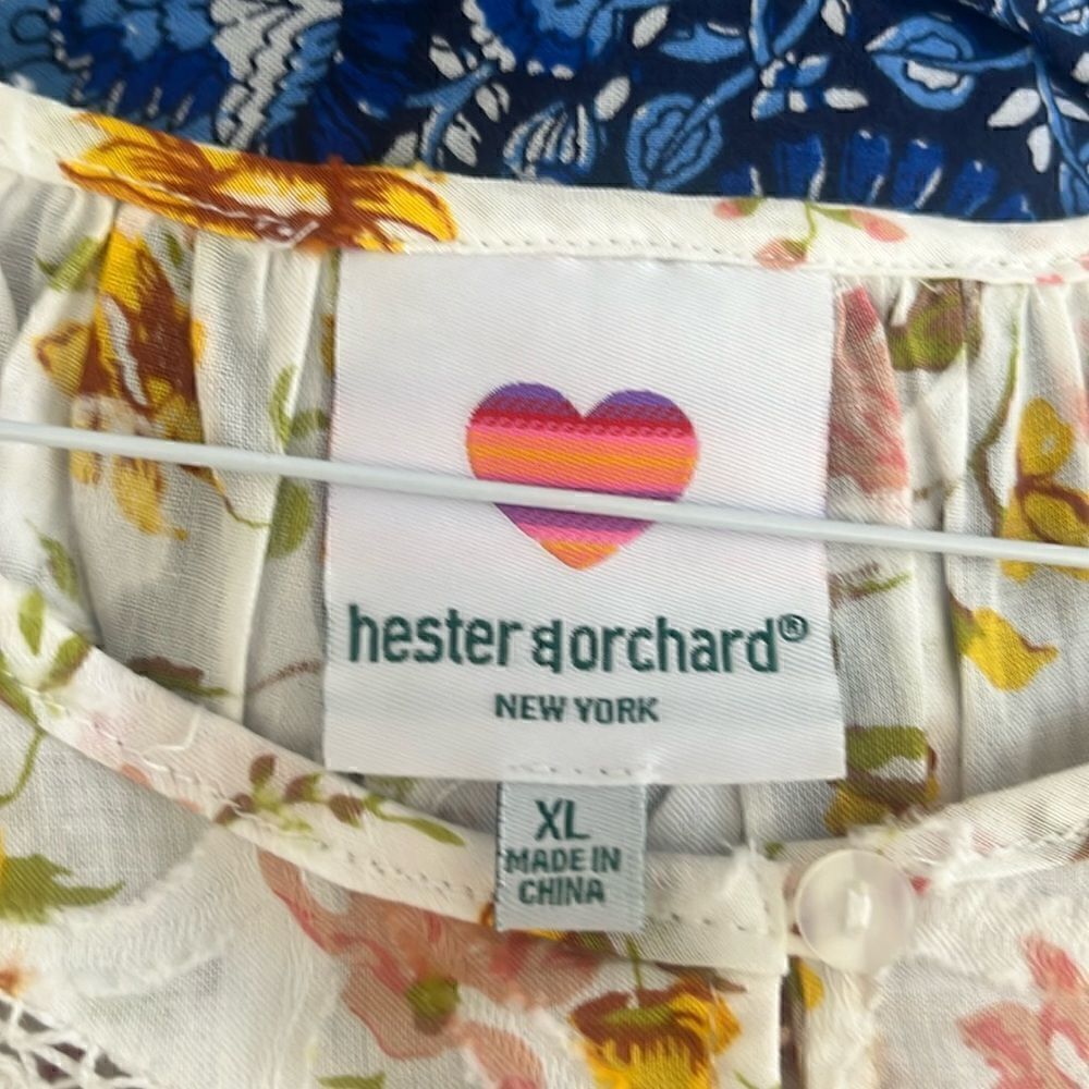 Hester and Orchard Women’s XL Hester & Orchard Floral Longsleeve Blouse - Picture 3 of 6